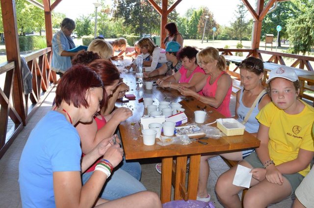 Ásványékszer készítés